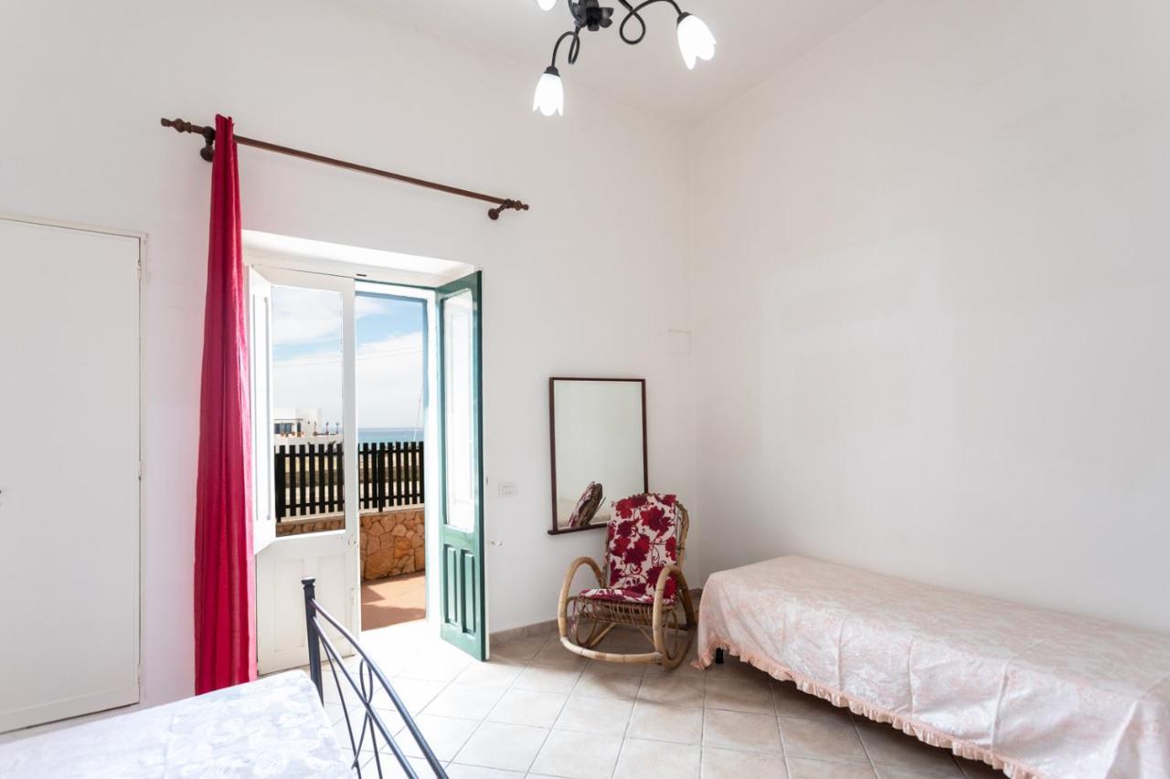 Villetta Bianca Sulla Spiaggia - Apulia Home Gallipoli Exterior photo