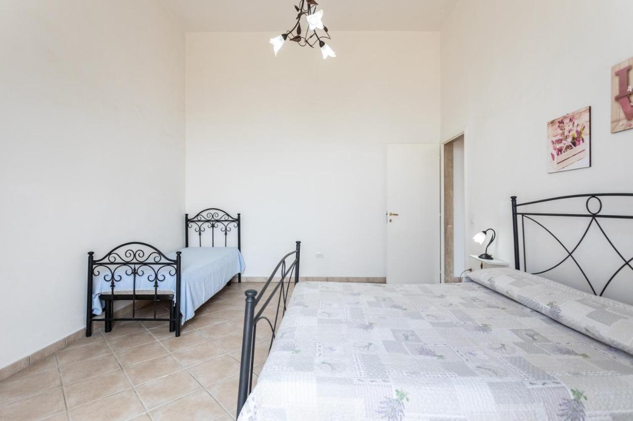 Villetta Bianca Sulla Spiaggia - Apulia Home Gallipoli Exterior photo