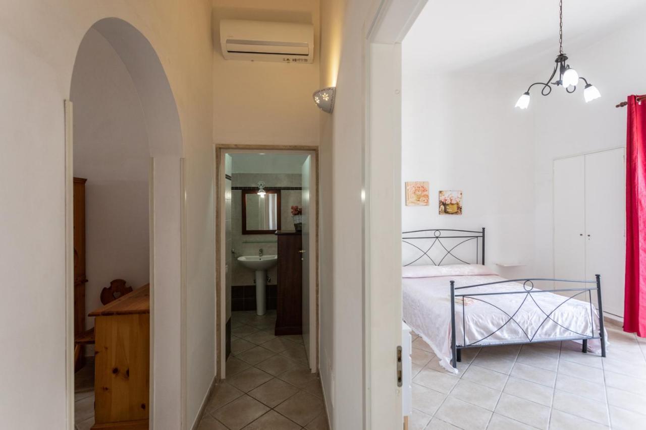 Villetta Bianca Sulla Spiaggia - Apulia Home Gallipoli Exterior photo